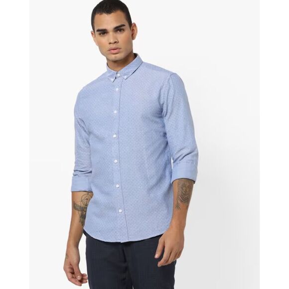 ONLY & SONS Other - ONLY & SONS Alvaro Micro Print with Button-Down Collar Shirt Size L/G